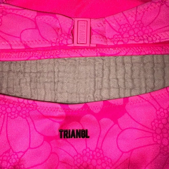 mica pitaya floral bikini - Picture 3 of 7